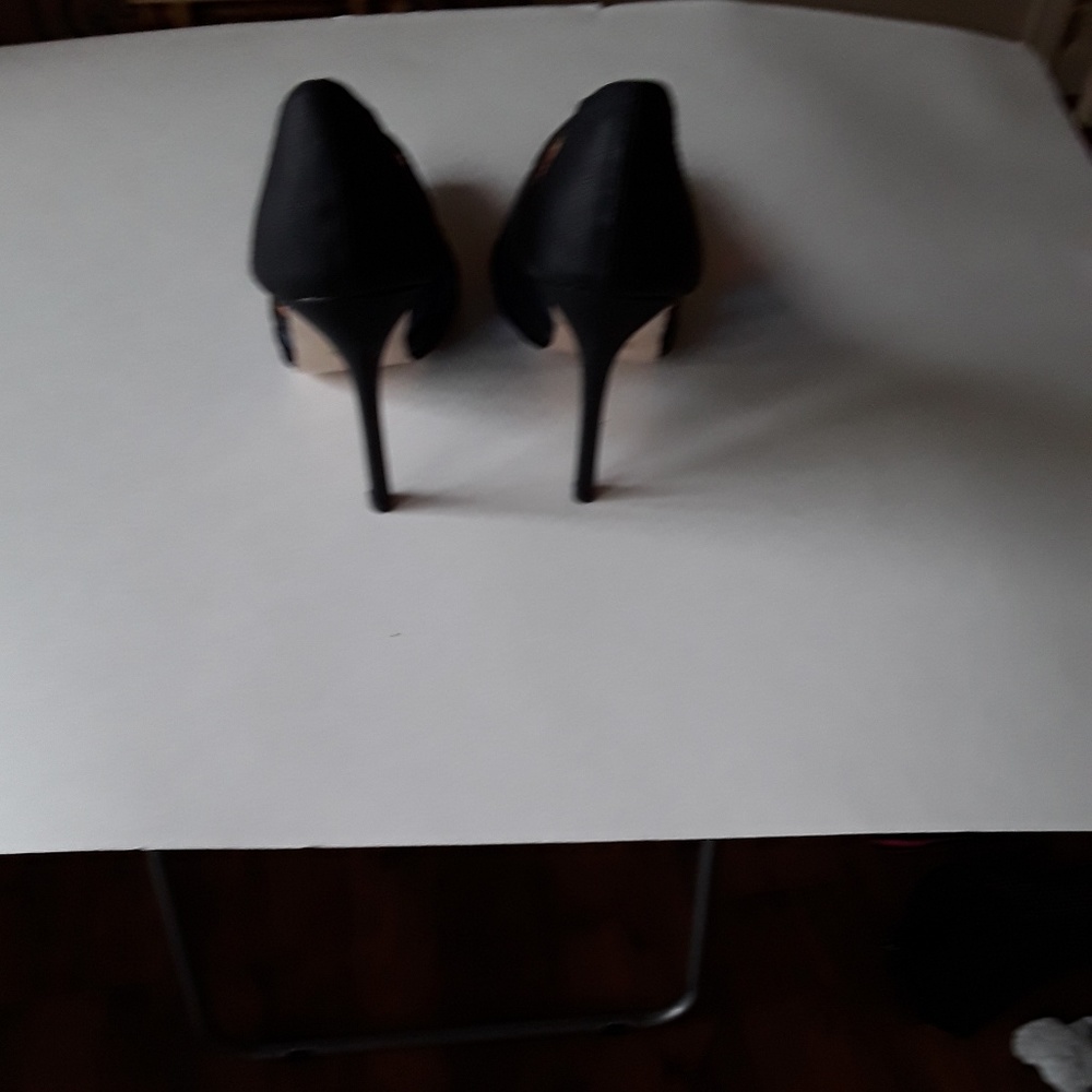 Multi Colored Pumps - Picture 3 of 5